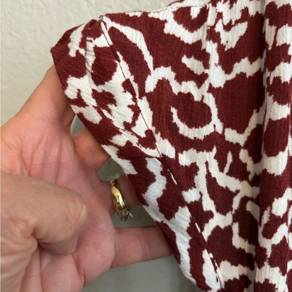 Loft Women’s maroon and white v-neck knee-length dress size XS - Picture 3 of 7